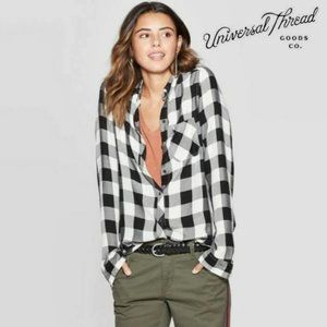 Universal Thread Flannel: Black & White